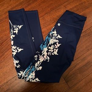 Womens Fabletics Leggings size m